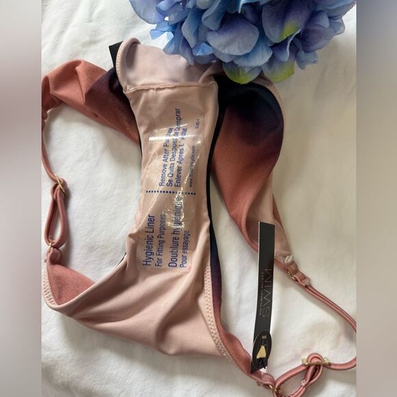 New with tags! Victoria’s Secret Exclusive Collection adjustable bikini bottoms - Picture 14 of 15
